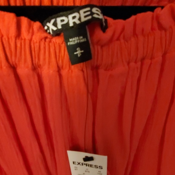 Top - Picture 2 of 3